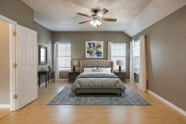 6102 Hedgeapple Court, Arlington, TX 76001