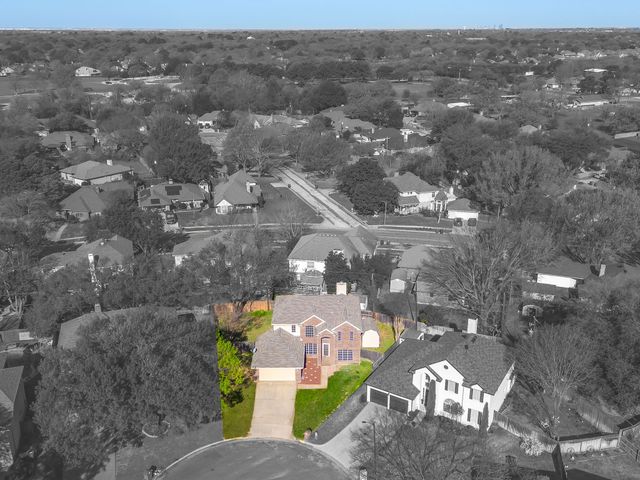 6102 Hedgeapple Court, Arlington, TX 76001