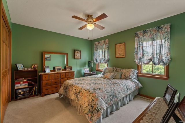53450 Quince Road, South Bend, IN 46628