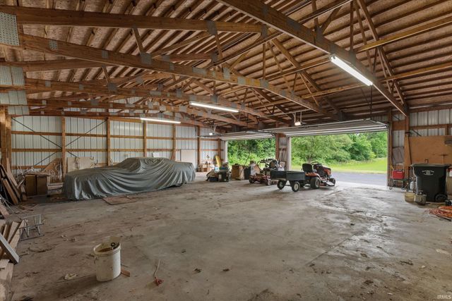 53450 Quince Road, South Bend, IN 46628