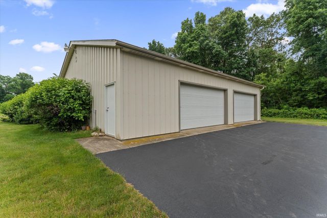 53450 Quince Road, South Bend, IN 46628