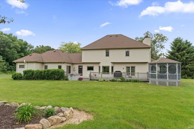 53450 Quince Road, South Bend, IN 46628