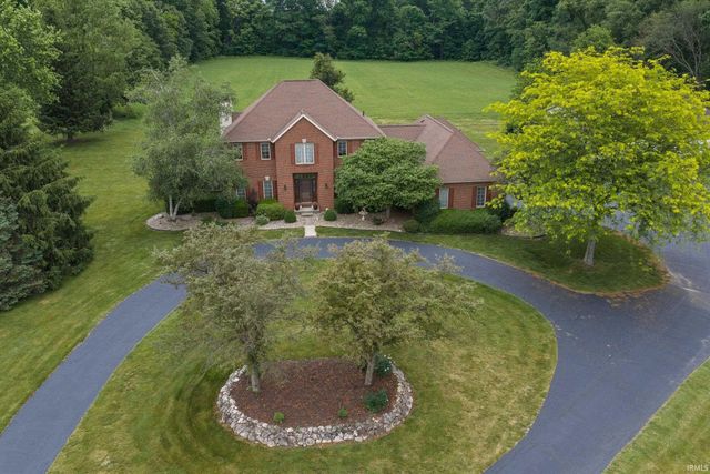 53450 Quince Road, South Bend, IN 46628