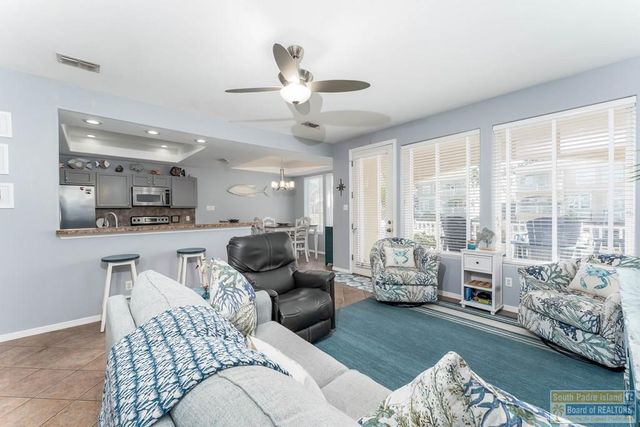 11 Harbor Point, Laguna Vista, TX 78578