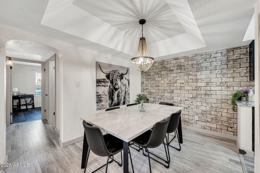 8787 E Mountain View Road 2100, Scottsdale, AZ 85258