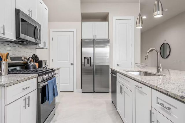 7568 SUNFLOWER CIRCLE, Kissimmee, FL 34747