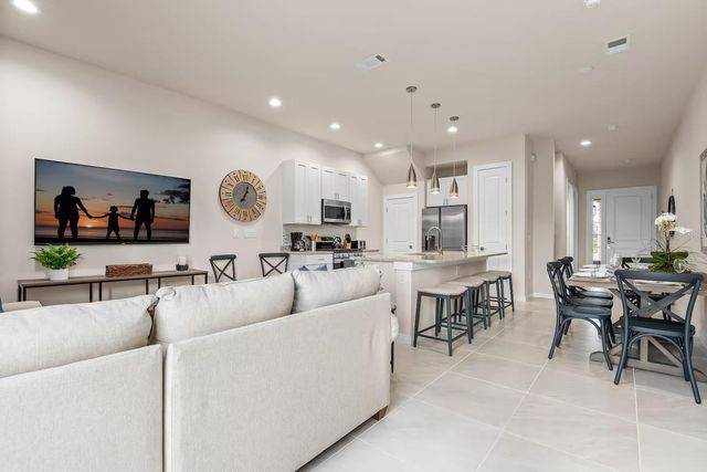 7568 SUNFLOWER CIRCLE, Kissimmee, FL 34747