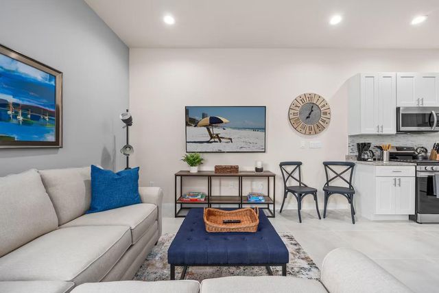 7568 SUNFLOWER CIRCLE, Kissimmee, FL 34747