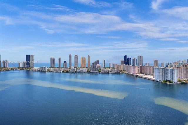 3000 Island Blvd PH-4, Aventura, FL 33160