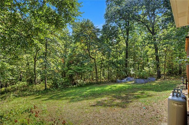 11 Cresswell Lane, Bella Vista, AR 72714
