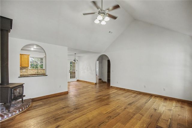 11 Cresswell Lane, Bella Vista, AR 72714