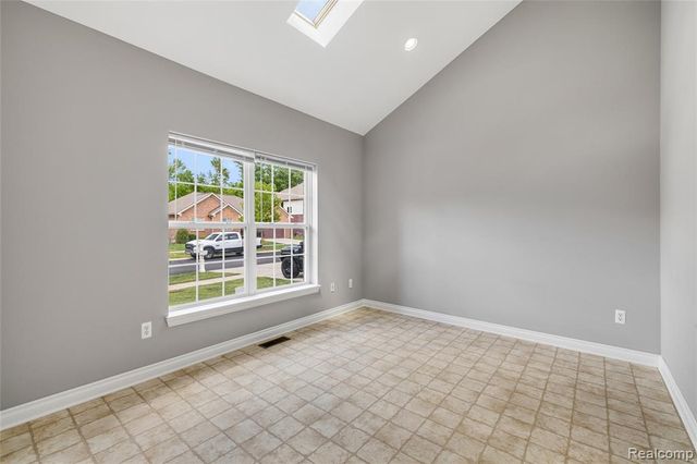 20798 Oak Ridge Drive, Clinton Township, MI 48036