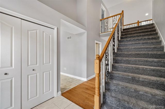 20798 Oak Ridge Drive, Clinton Township, MI 48036