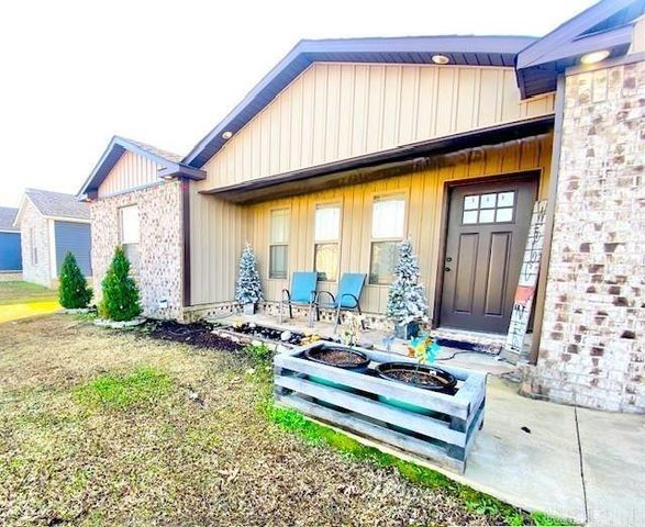 206 Stacy, Paragould, AR 72450