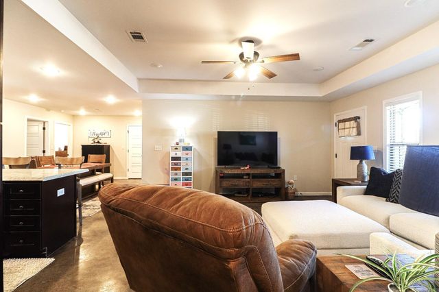 206 Stacy, Paragould, AR 72450