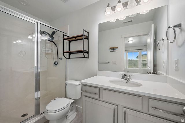 6707 W LAKE AVE, South Jordan, UT 84009