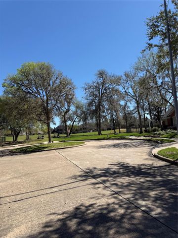 7807 Elm Tree Court, Sugar Land, TX 77479