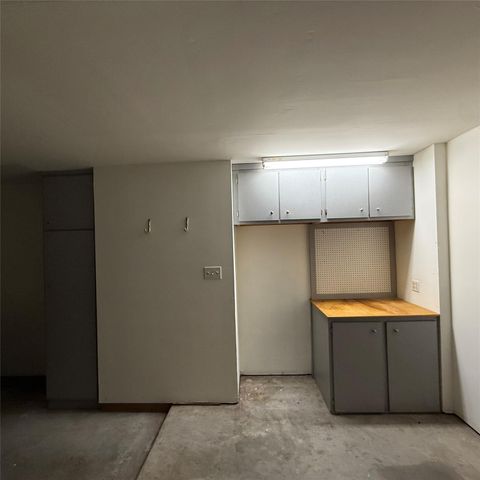 7807 Elm Tree Court, Sugar Land, TX 77479