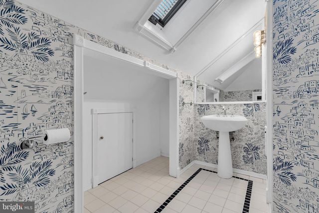 33 JEFFERSON RD, Princeton, NJ 08540