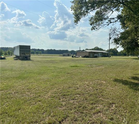 310 CLEMEN LUNEAU Road, Marksville, LA 71351