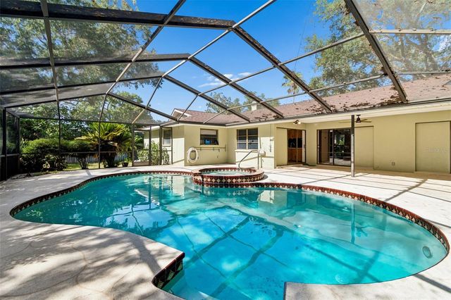 515 SANDY HOOK ROAD, Palm Harbor, FL 34683