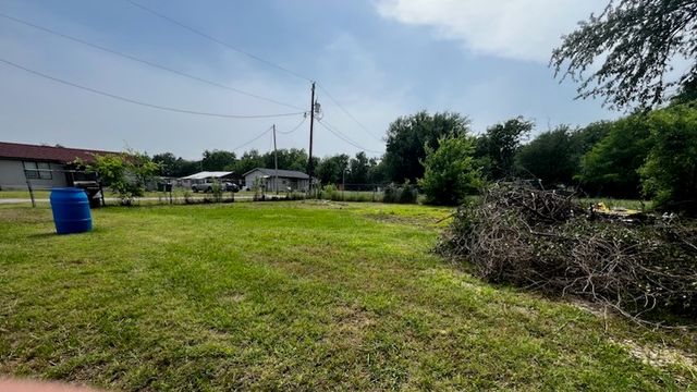 533 Smith Circle, Point, TX 75472