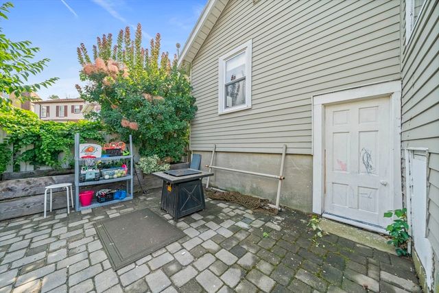 84 Alstead Street, Quincy, MA 02171