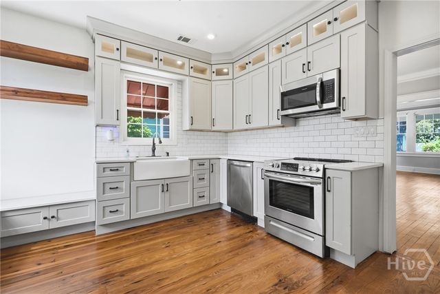 1125 Seiler Avenue, Savannah, GA 31404
