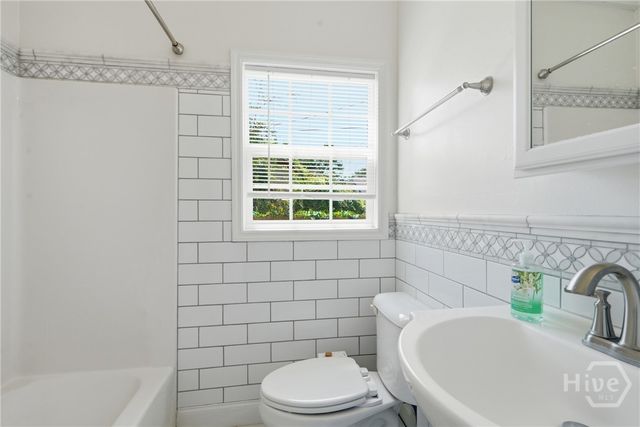 1125 Seiler Avenue, Savannah, GA 31404
