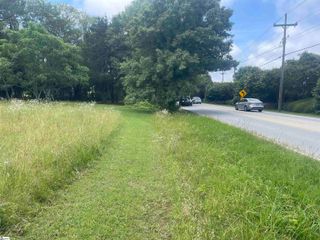 1453 W Georgia Road, Simpsonville, SC 29680