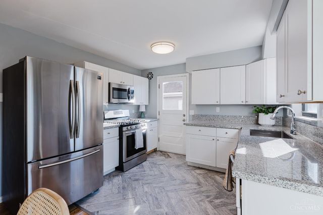 1429 Covedale Avenue, Cincinnati, OH 45238