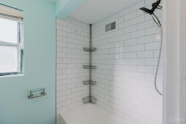 1429 Covedale Avenue, Cincinnati, OH 45238