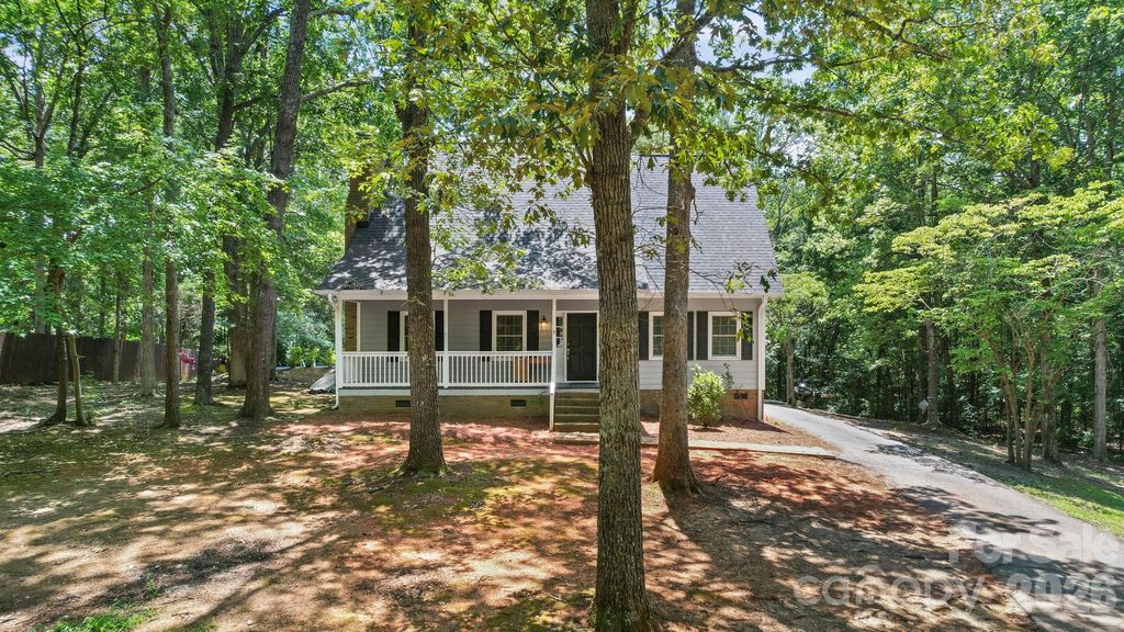 619 Cedarwood Drive, Monroe, NC 28112