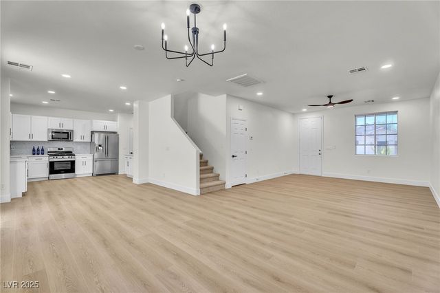 11768 San Rossore Court, Las Vegas, NV 89183