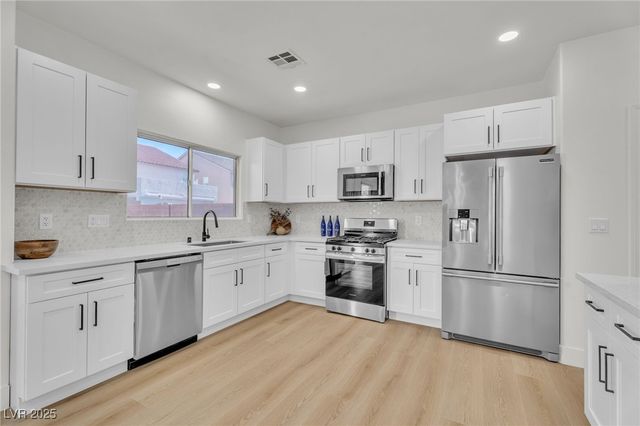 11768 San Rossore Court, Las Vegas, NV 89183