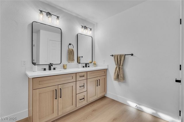 11768 San Rossore Court, Las Vegas, NV 89183