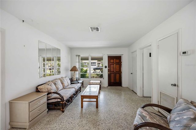 309 BASE AVENUE E, Venice, FL 34285