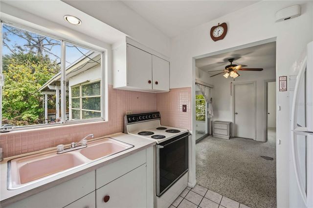 309 BASE AVENUE E, Venice, FL 34285