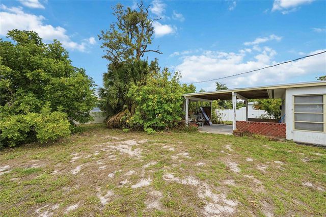 309 BASE AVENUE E, Venice, FL 34285
