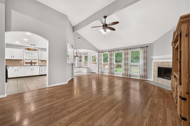 1810 Ashton Village Drive, Spring, TX 77386