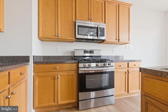 8553 WYNGATE MANOR CT, Alexandria, VA 22309