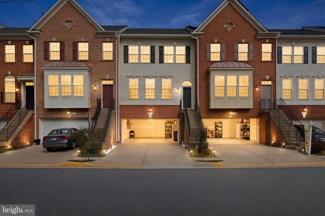 8553 WYNGATE MANOR CT, Alexandria, VA 22309