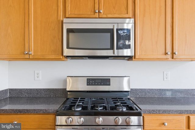 8553 WYNGATE MANOR CT, Alexandria, VA 22309