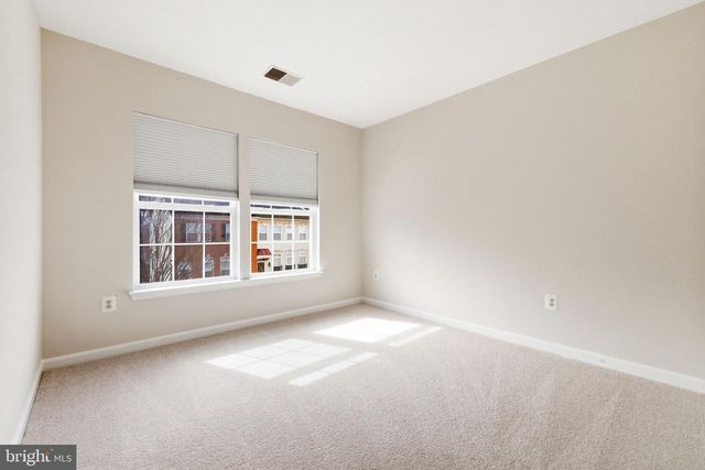 8553 WYNGATE MANOR CT, Alexandria, VA 22309