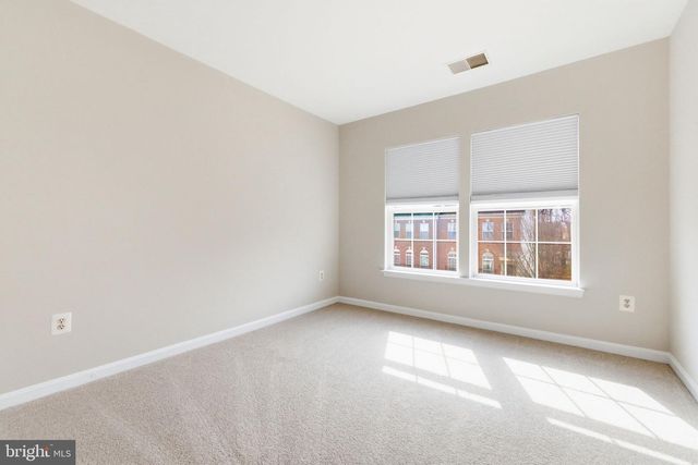 8553 WYNGATE MANOR CT, Alexandria, VA 22309