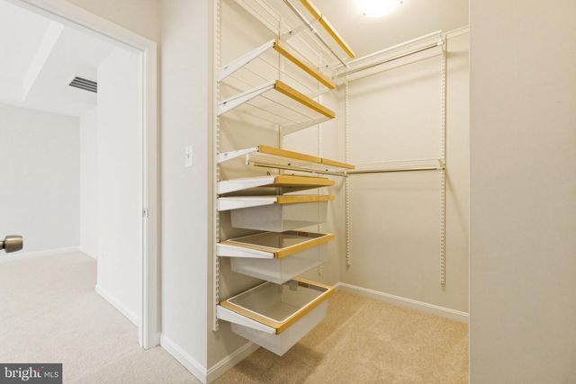 8553 WYNGATE MANOR CT, Alexandria, VA 22309