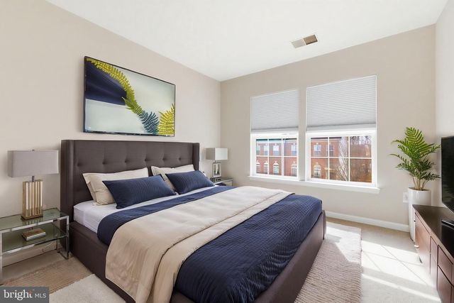 8553 WYNGATE MANOR CT, Alexandria, VA 22309