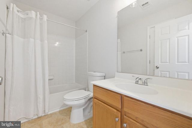 8553 WYNGATE MANOR CT, Alexandria, VA 22309