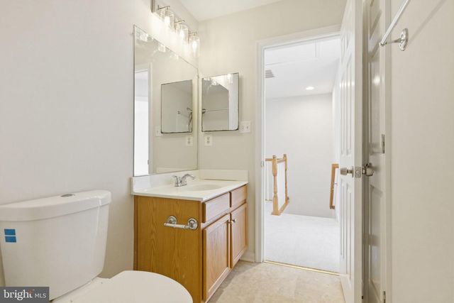 8553 WYNGATE MANOR CT, Alexandria, VA 22309