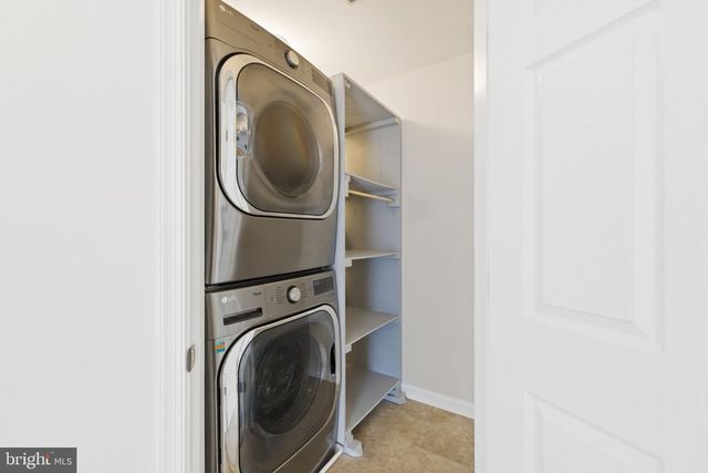 8553 WYNGATE MANOR CT, Alexandria, VA 22309